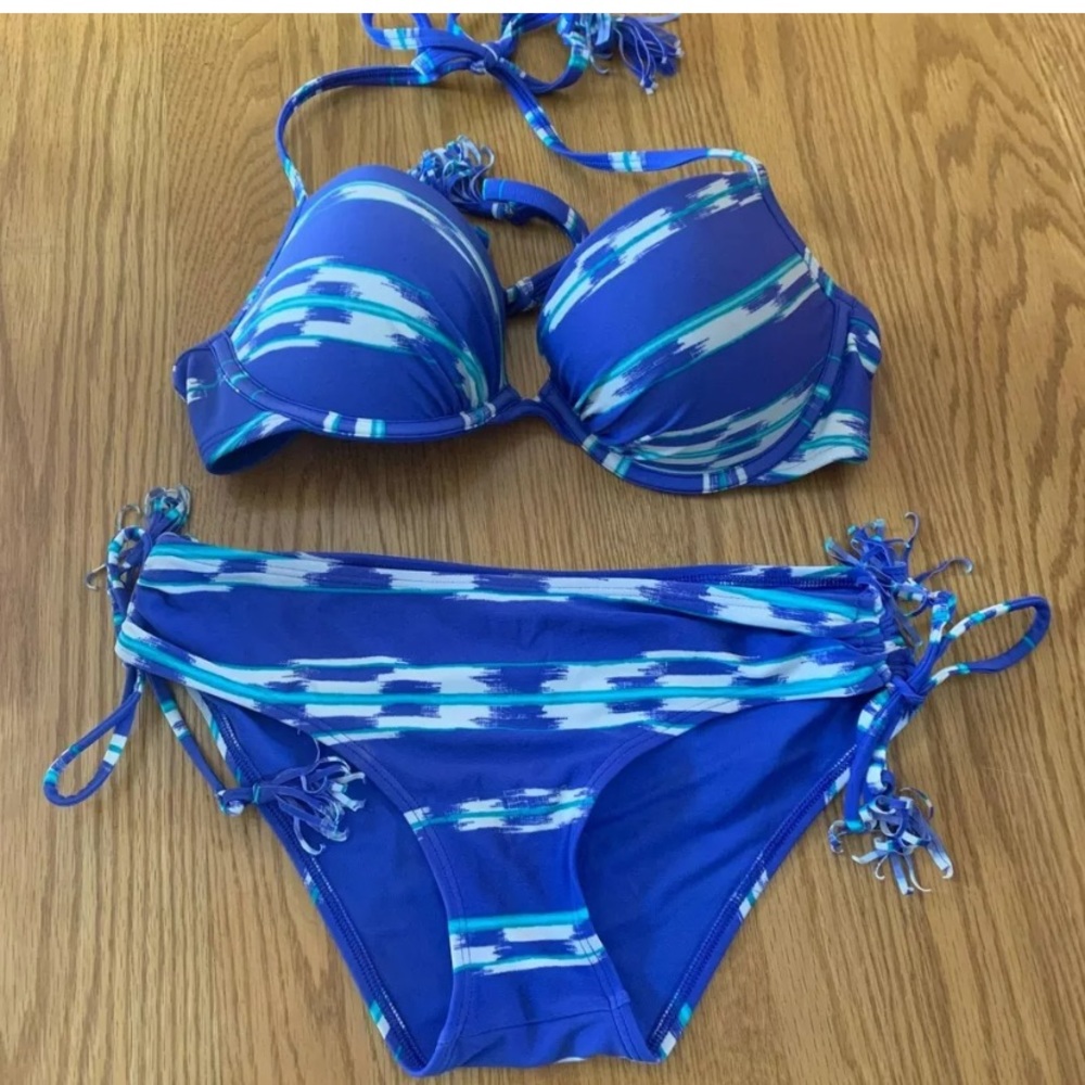 Aerie bikini size 36B top & XS bottoms